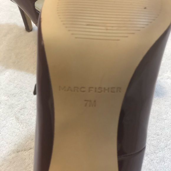 Deep Red/Maroon Heels - Picture 6 of 8